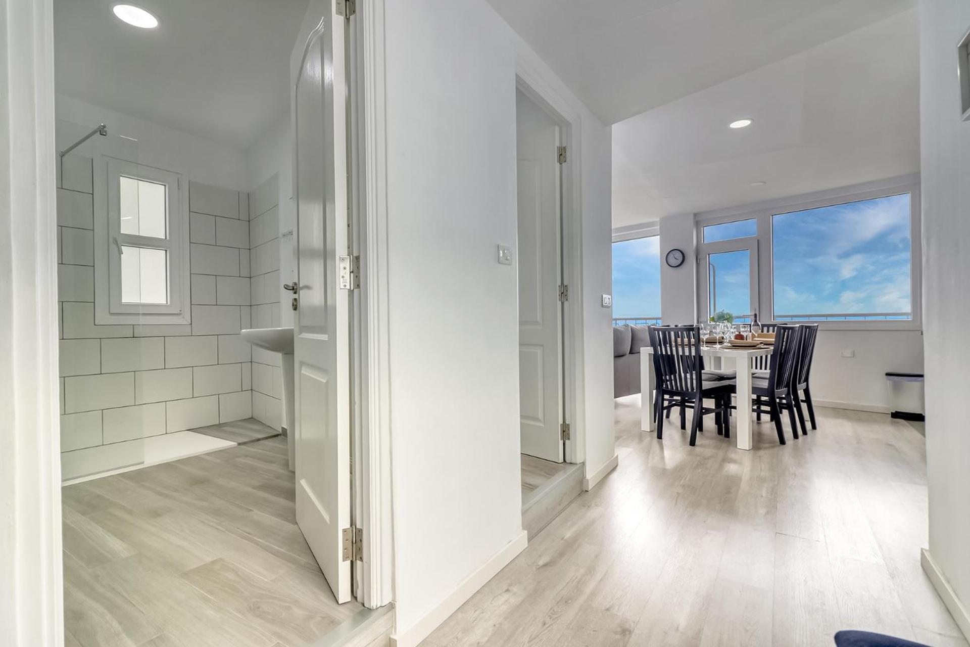 Central Modern Apartment With Private Parking & Ocean View & Coffee Corner Icod De Los Vinos Luaran gambar