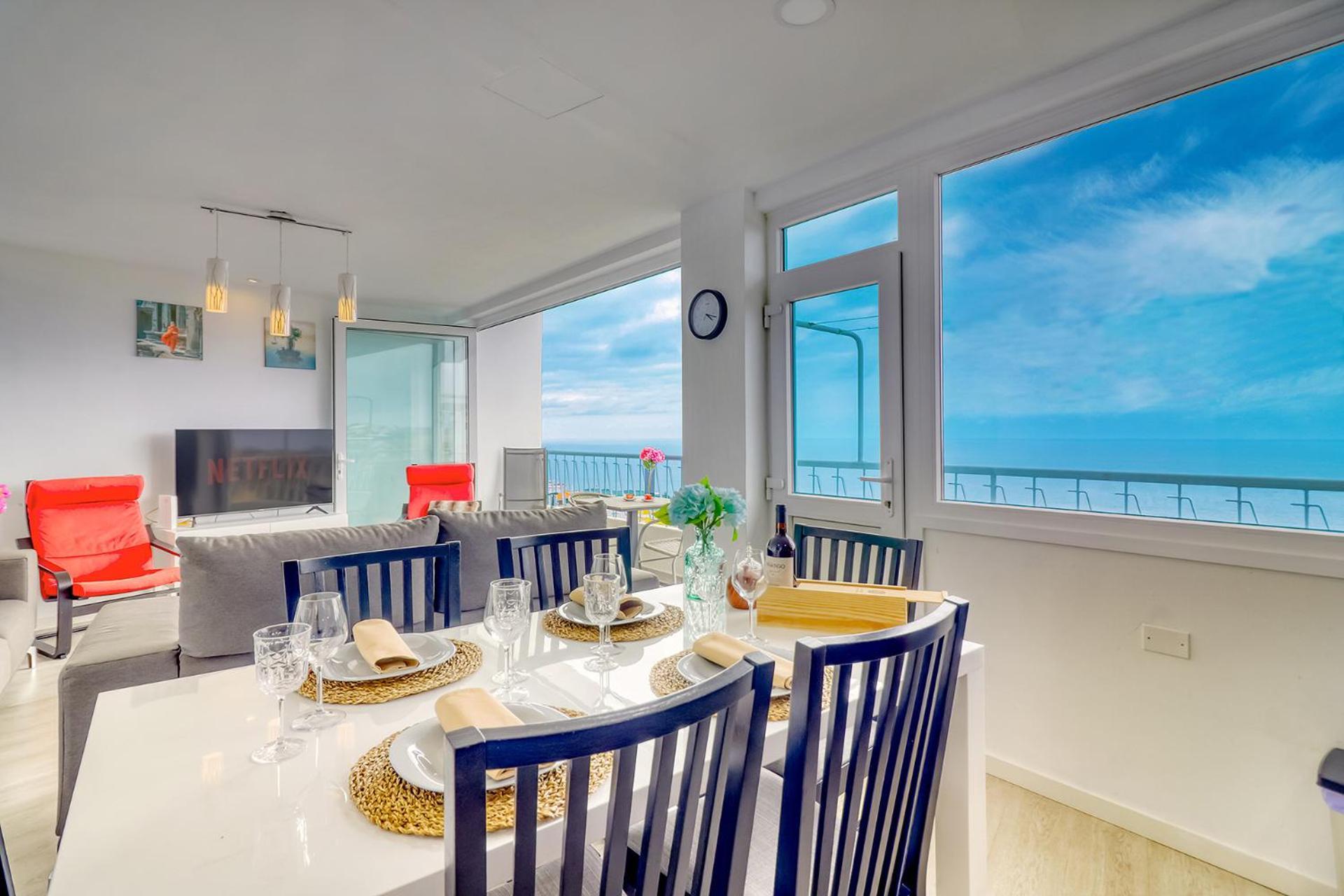 Central Modern Apartment With Private Parking & Ocean View & Coffee Corner Icod De Los Vinos Luaran gambar
